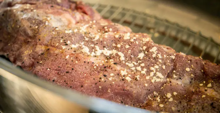 How to Cook Salt Pork in the Oven