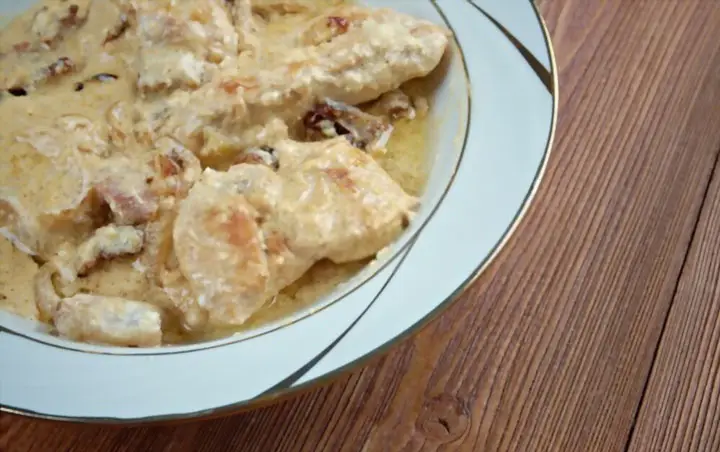 Texas Roadhouse Smothered Chicken Recipe