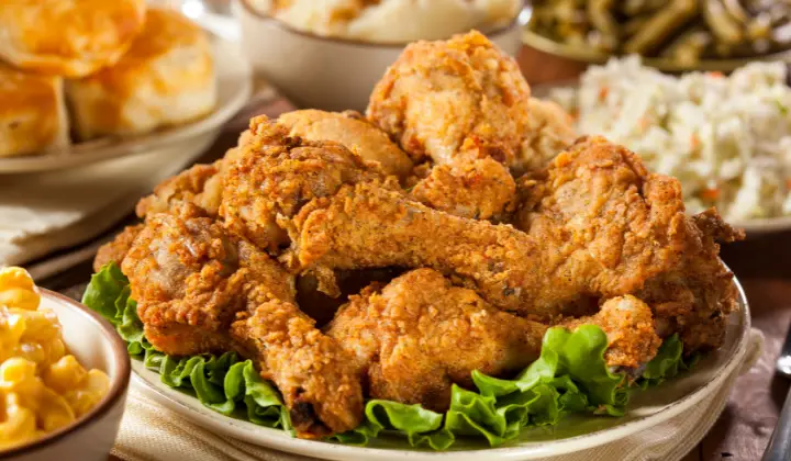 flate-filled-with-fried-chicken-recipe-by-snoop-dogg
