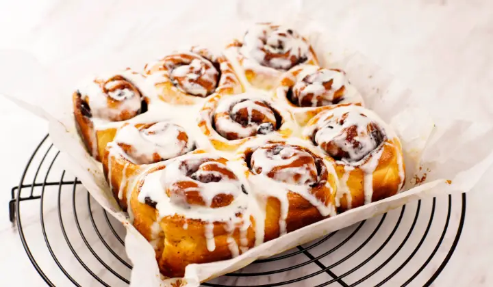 Delicious Cicis Cinnamon Rolls ready to be enjoyed