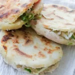 Cheesy Gordita Crunch Recipe